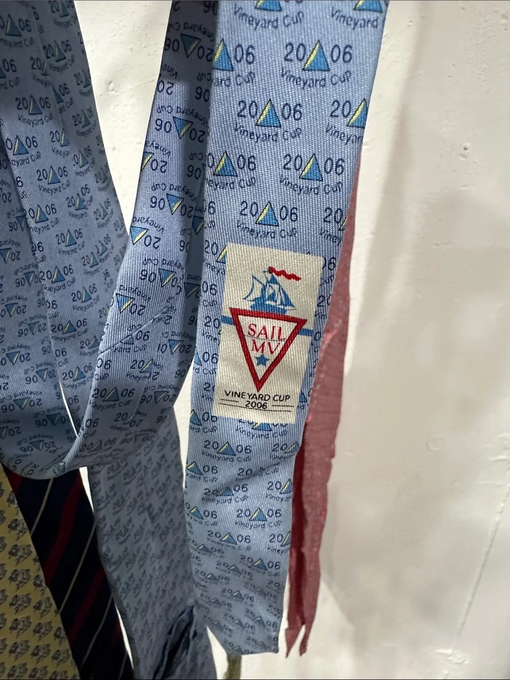 Men's Burberry and vineyard vines Tie - and silk scarf Vineyard cup 2006